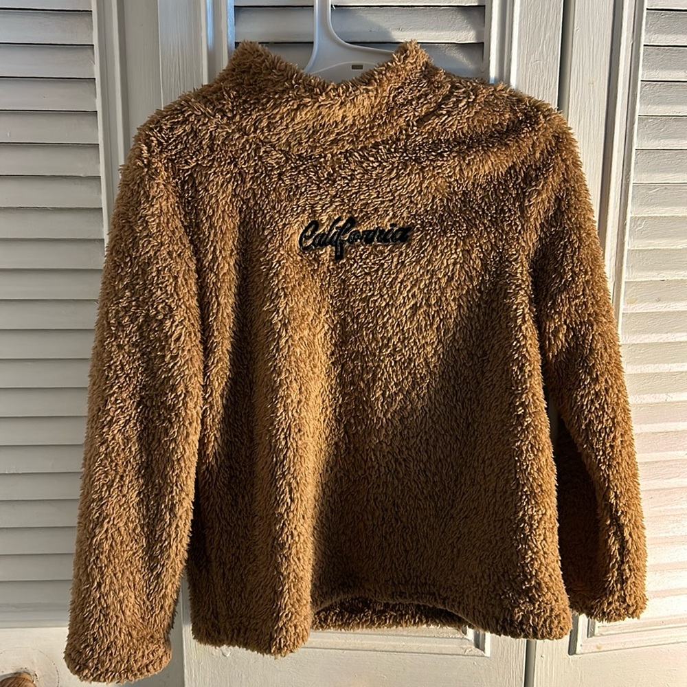 SHEIN boys sweater California printed